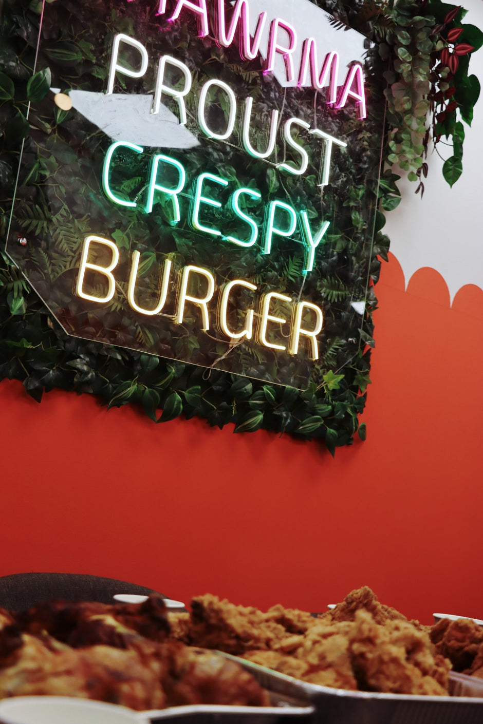 Mat fra Chicken House med kylling og crispy retter